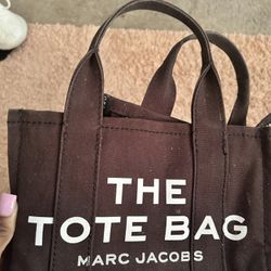 Marc Jacob’s Small Tote Bag 