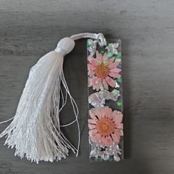 Small bookmarks
