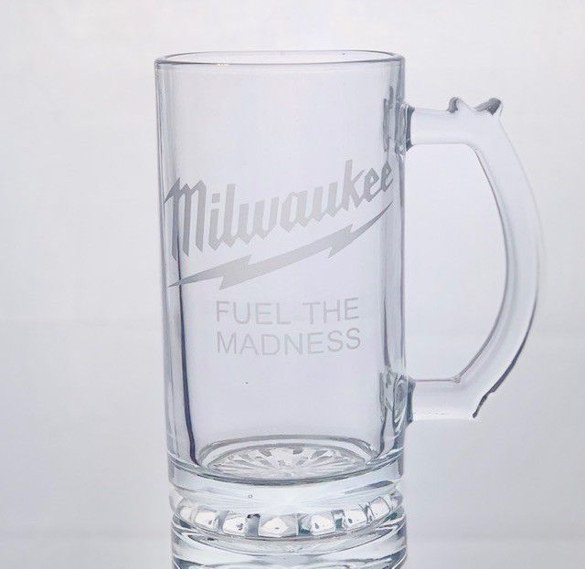 Milwaukee at Night Mug(mug103) - Daylight Sales