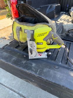 Ryobi Corded biscuit joiner with Bag