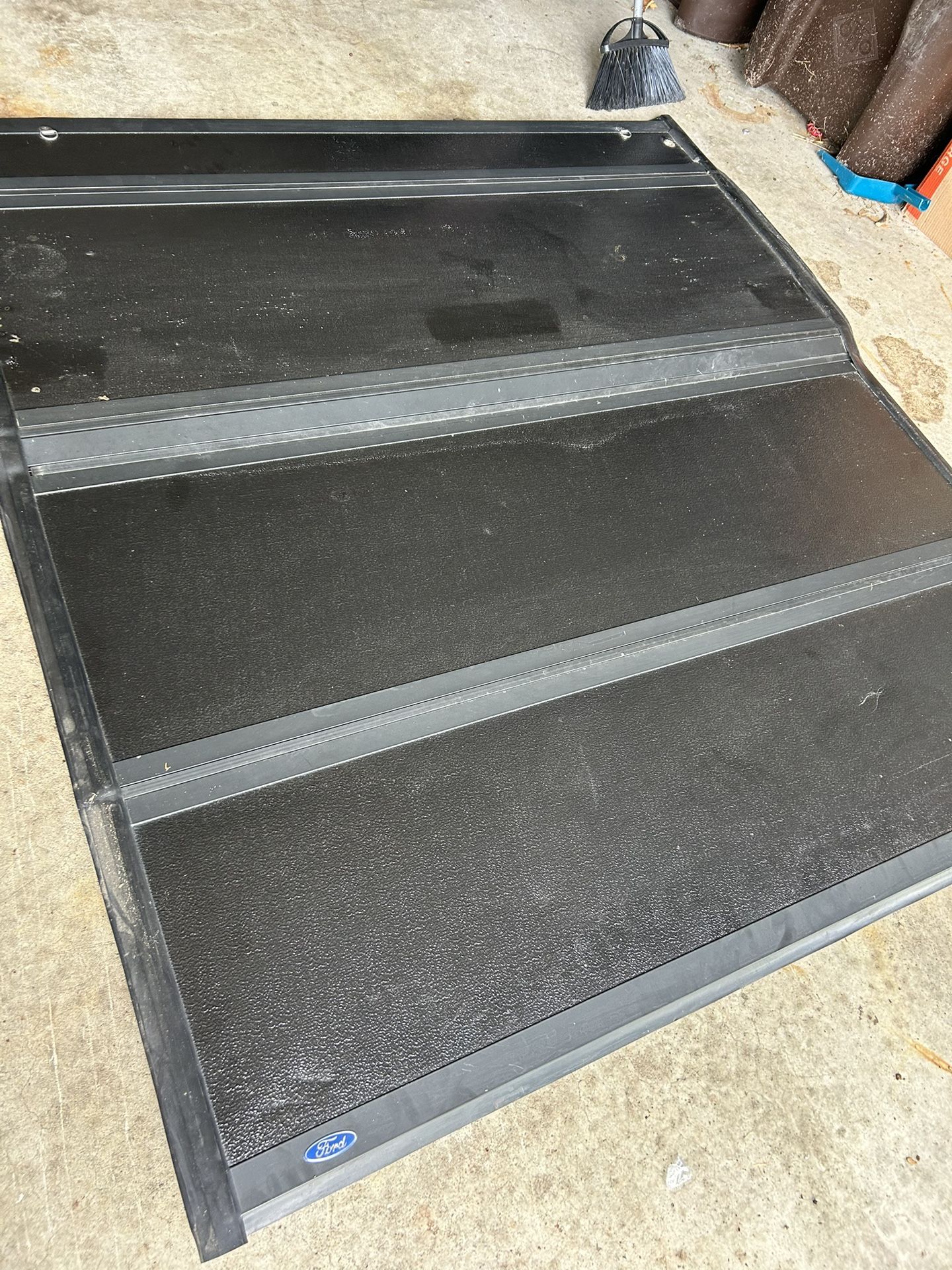 Ford F-150 Cab cover