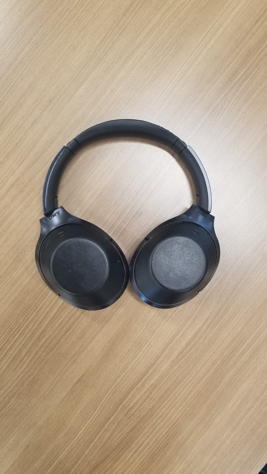 Sony WH-1000XM2 Noise Cancelling Headphones