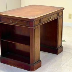 Genuine Henredon Desk