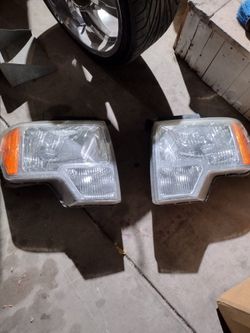2013 Ford f150 headlights