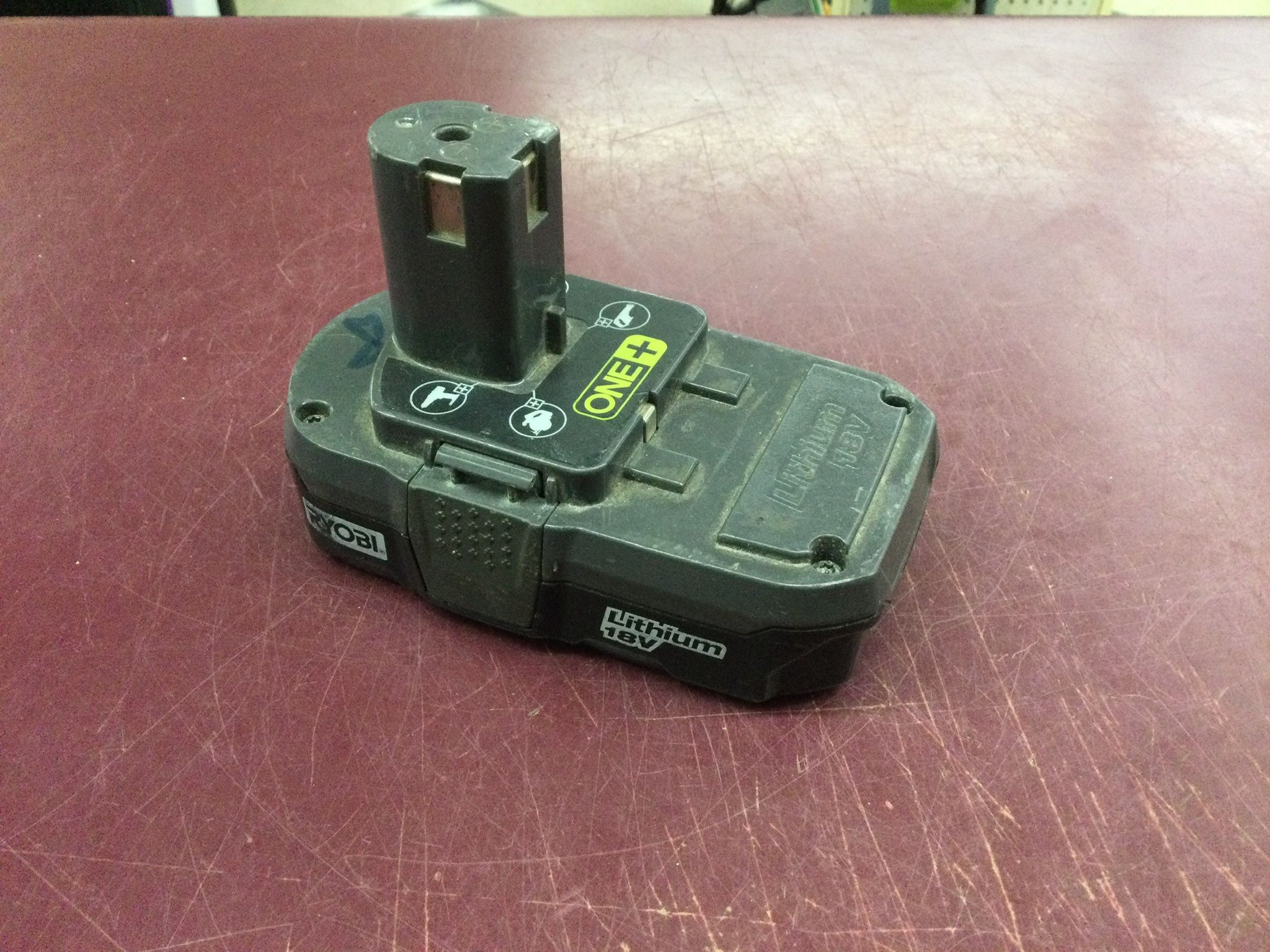 RYOBI 18V LITHIUM BATTERY 18 VOLT