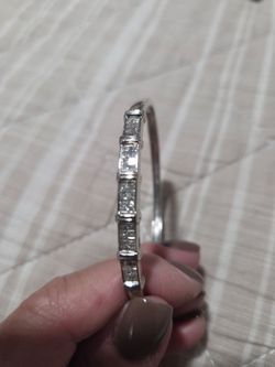 14 K GOLD and BAGGET DIAMOND CUFF