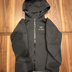 Arc’Teryx Beta AR