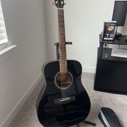 Yamaha F335 Acoustic Guitar Black