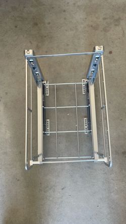 Pull out trash can shelf