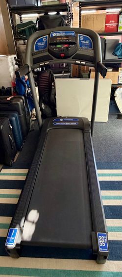 Horizon T101 Folding Treadmill – Bluetooth, Incline – Works Great