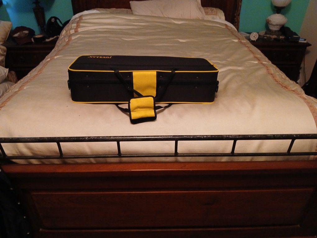 ALTO SAXOPHONE HARD CASE.