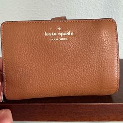 Beautiful Kate Spade seperate paired items