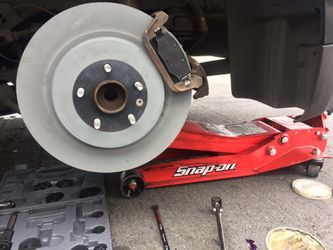 Jack brakes pads an Rotors