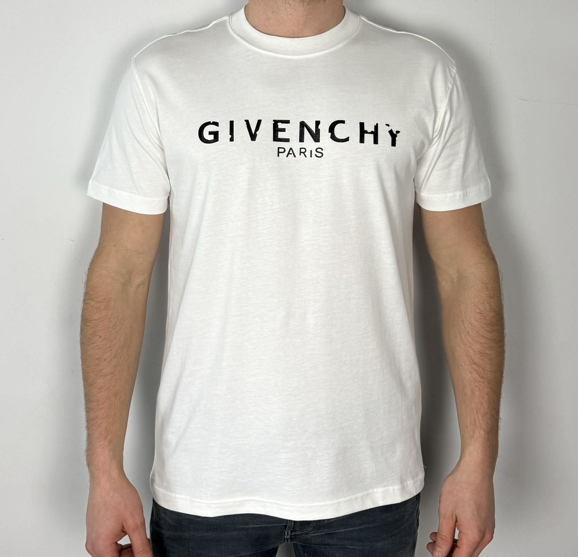 GIVENCHY T SHIRT