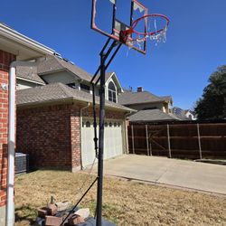 Portable Basketball Hoop