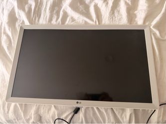 24” LG TV