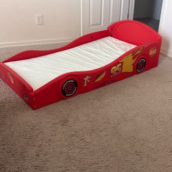 Lightning McQueen Toddle Bed With Mattress 