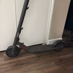 Segway Ninebot KickScooter E22