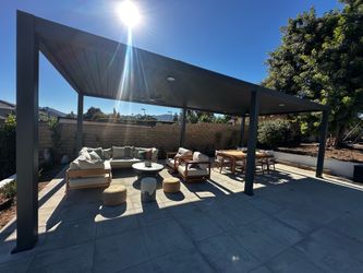 Beautiful Solar powered outdoor patio pergola