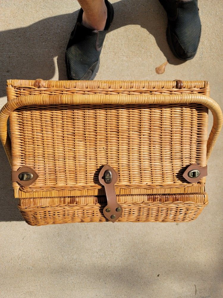 Beautiful Lined Picnic Basket
