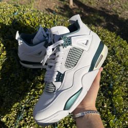 Jordan 4 Oxidize Green Size 10.5
