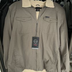 Wrangler Sherpa Lined Canvas Jacket NWT large BROWN