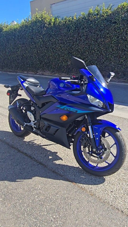 2024 Yamaha r3