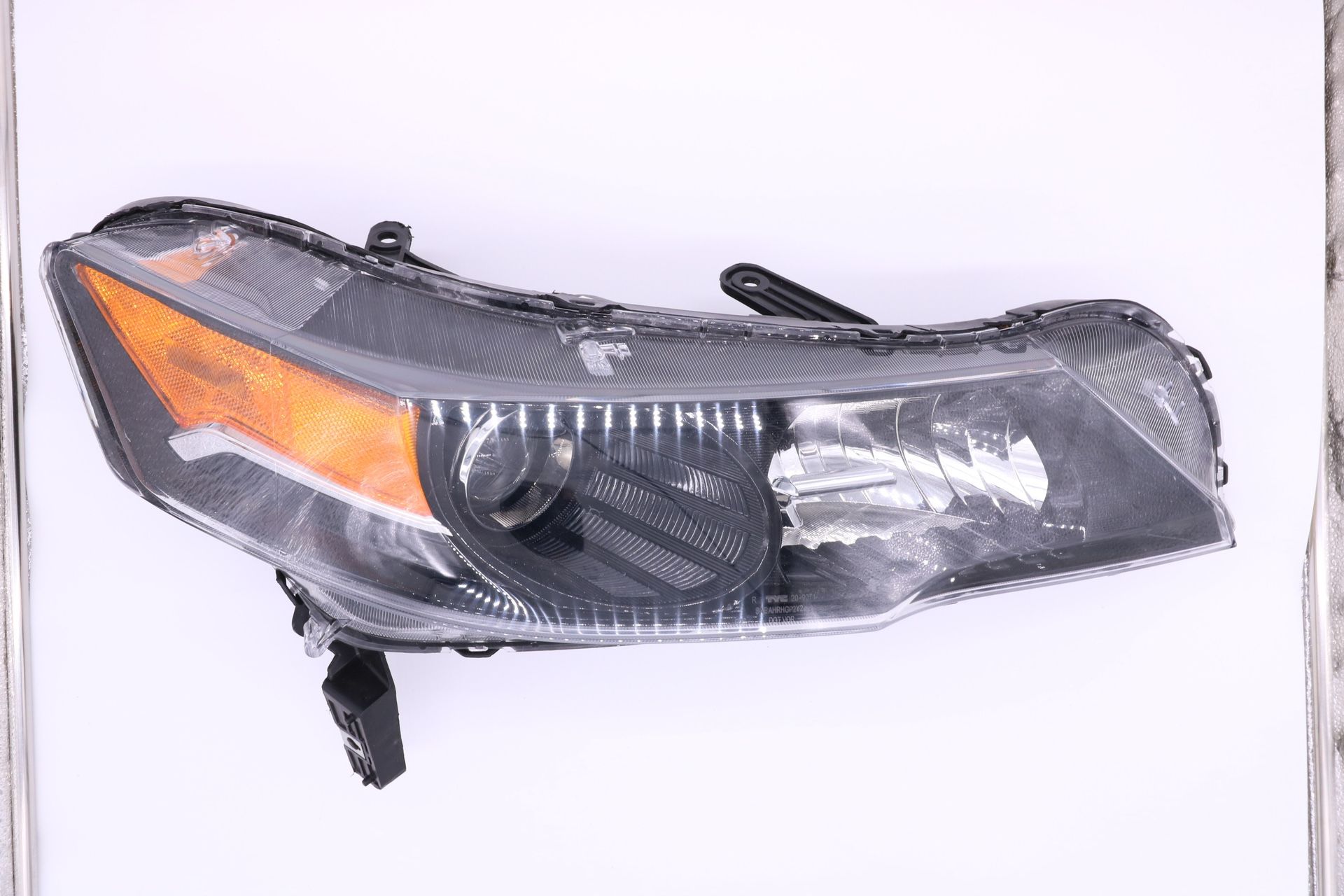 Acura Passenger Side Front Headlight Replacement 2012-2014