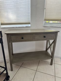 2 Drawer Table