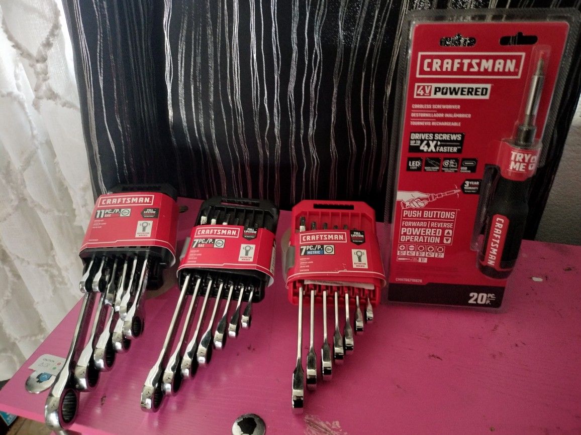 Craftsman Ratcheting Wrench Sets And Cordless Screwdriver