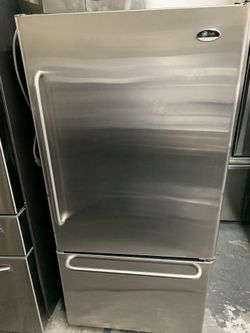 Nevera 2 puertas freezer abajo30” GE profile