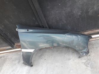 Toyota tacoma Fender 89 right side