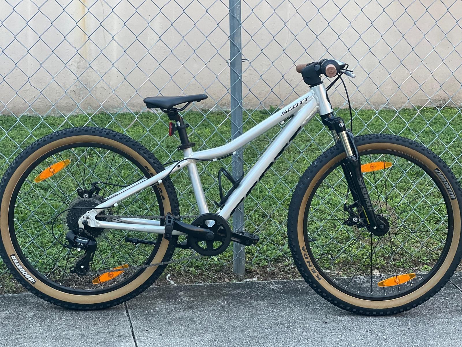 Scott Scale 24β Kids Mountain Bike