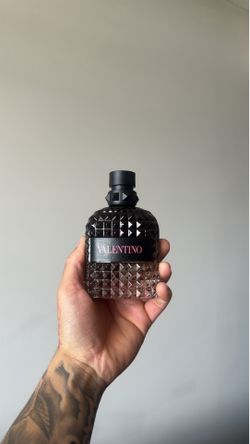 Valentino Uomo Born in Roma 100mL (3.4 oz) – Like New