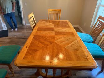 Table and 6 chairs