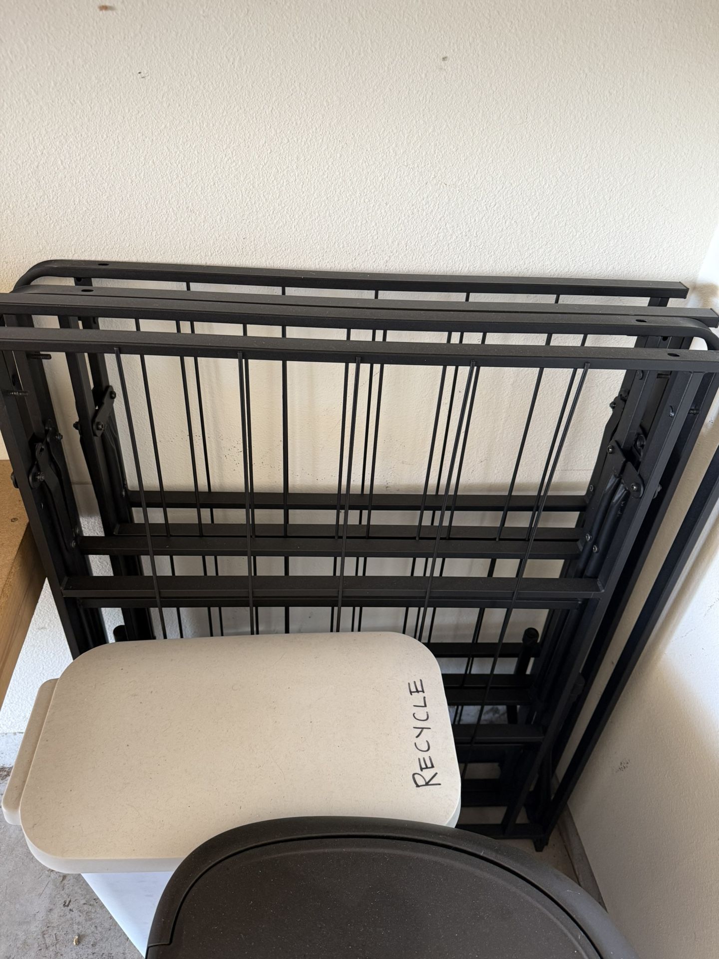 free - bed frame for queen mattress