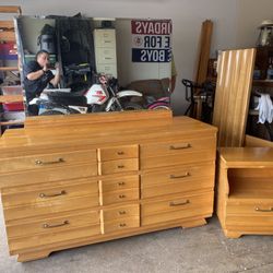 Kling Dresser With Mirror & Glass Top