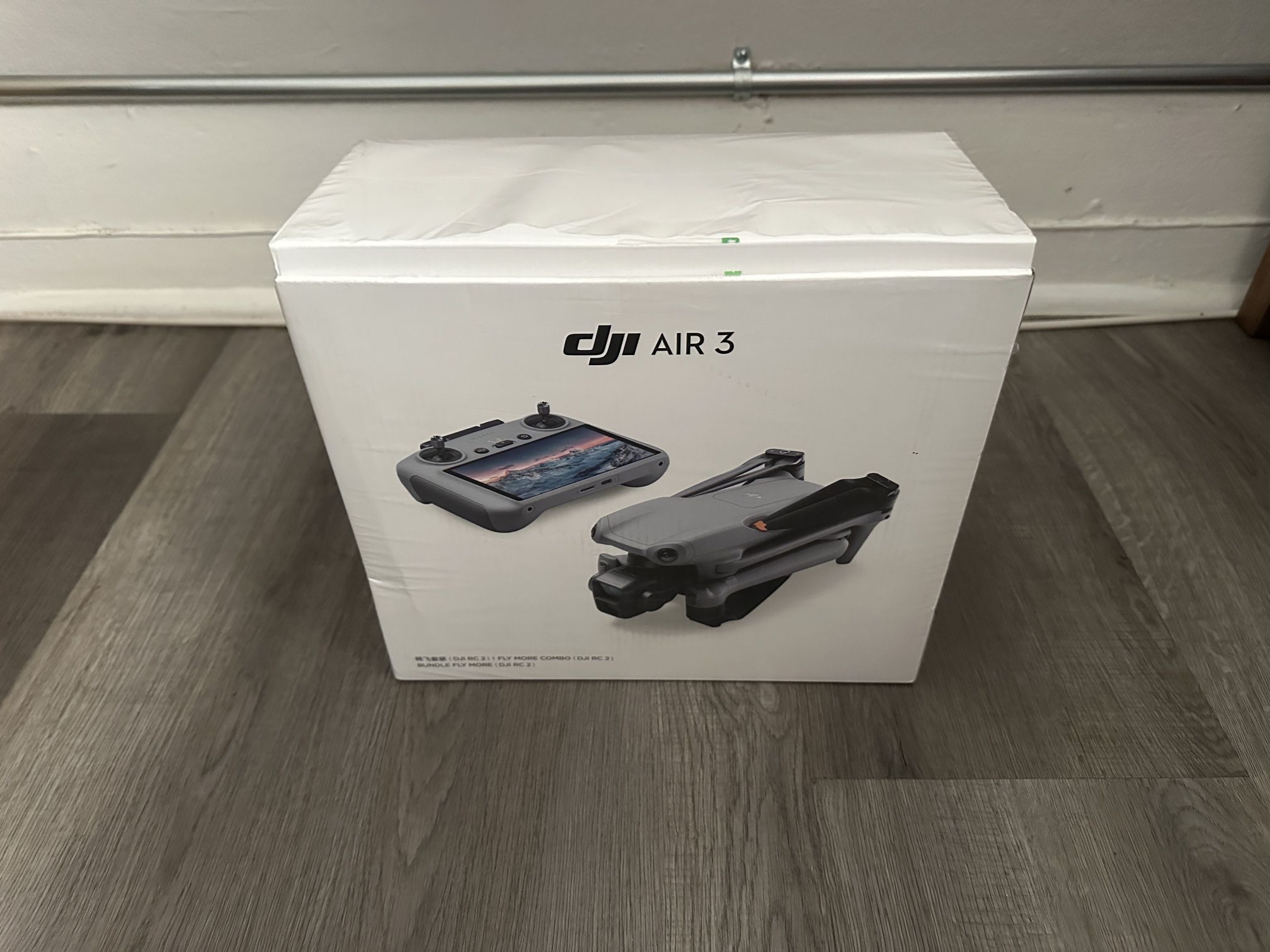 DJI AIR 3 Drone