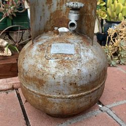 Vintage Portable Propane Cylinder