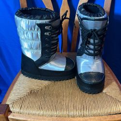 Ralph Lauren Boys Moon Boots Size 13