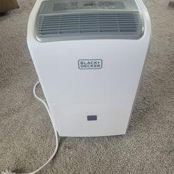Black & Decker Dehumidifier: For Large Spaces