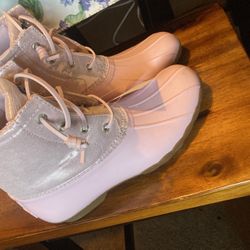 Brand New Sperry Boots