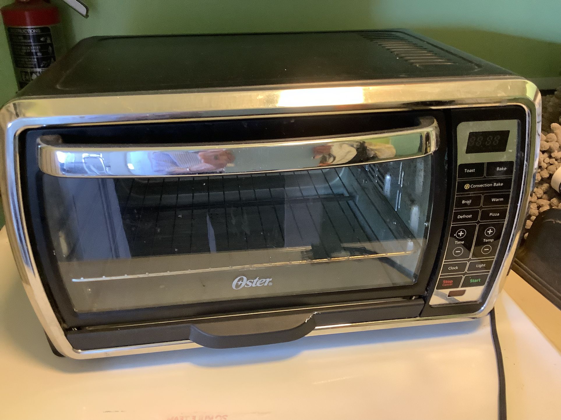 OSTER TOASTER. OVEN