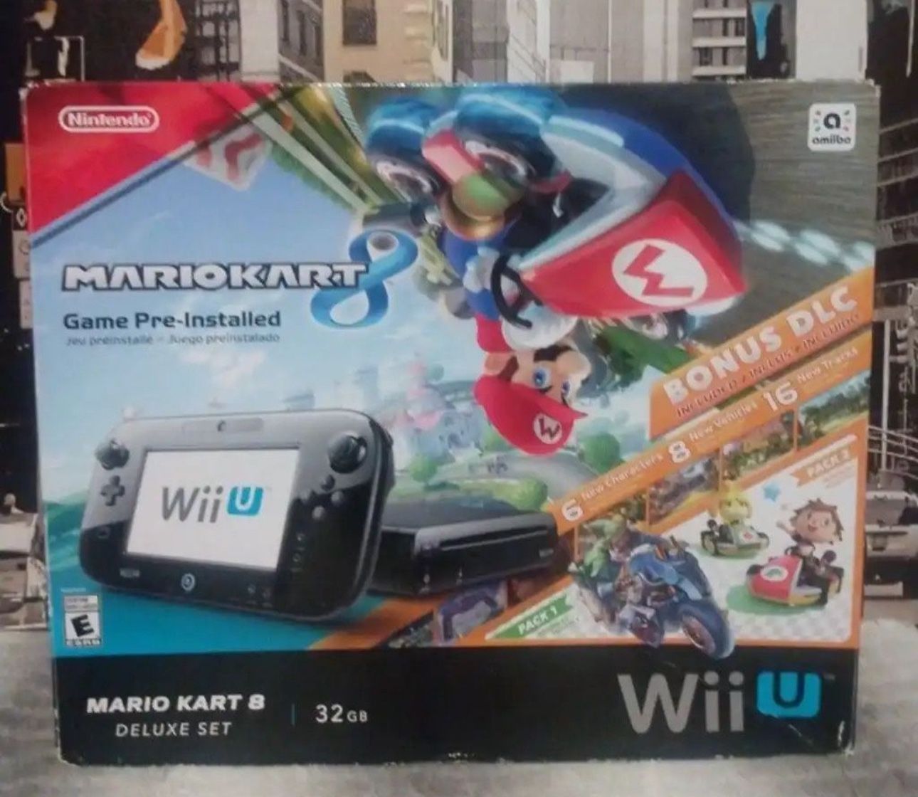 Nintendo Wii U & 8 Games