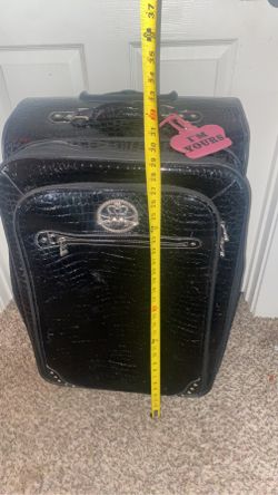 Kathy van zeeland luggage at ross hotsell