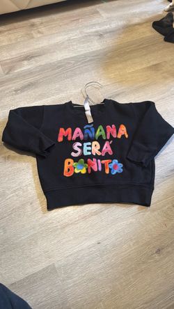 2T Black sweater