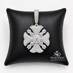 925 Sterling Silver 7.22CTW MOISSANITE Halo Cross Men’s Pendant