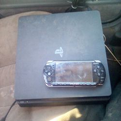 PS4 And Psp 2001