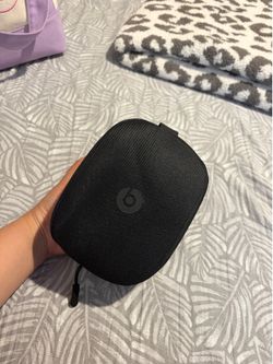 Beats Solo 4