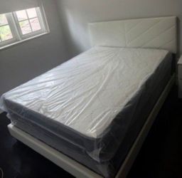 QUEEN Size Bed Frame With Mattress New Bedroom Furniture Queen Bed Set 3pcs // Venta De Camas 